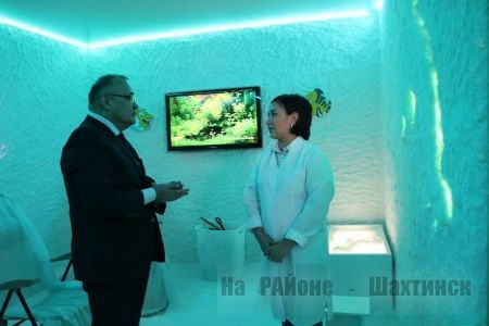 Аким Шахтинска посетил соляную пещеру «Гало plus»
