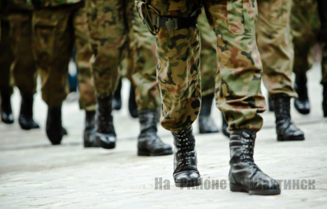 В Казахстане военнослужащие срочной службы больше не смогут брать кредиты