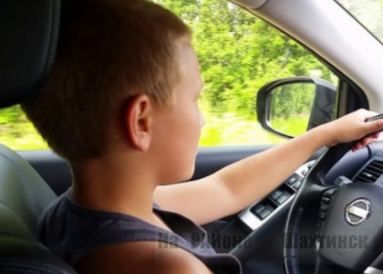 11-летний подросток прокатился на авто отца в Шахтинске